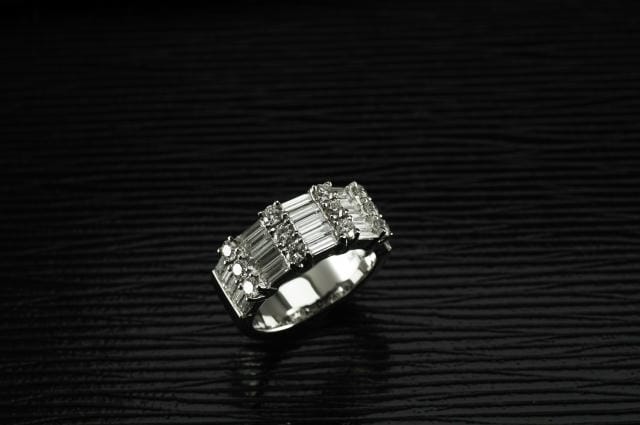 中古でも輝くルイヴィトンの魅力と賢い選び方完全ガイド